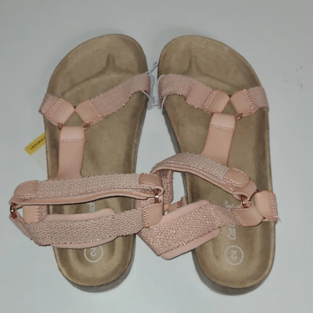 New with tags! Cat & Jack Girls 13 blush pink contoured summer strap sandals
